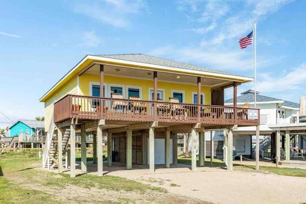 Beach House With Ocean View Surfside Beach Exterior foto